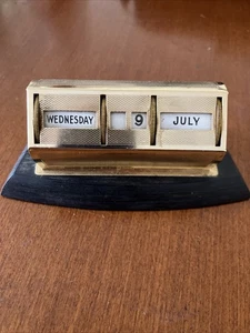 Vintage 1960s Perpetual Calendar Desk - Picture 1 of 7