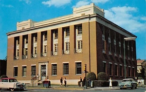 Statesville North Carolina~Post Office~Lady in White Crosses Street~1950s Cars - Picture 1 of 2