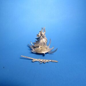 GW The Old World Warriors of Chaos Sorcerer on Disk of Tzeentch metal Incomplete