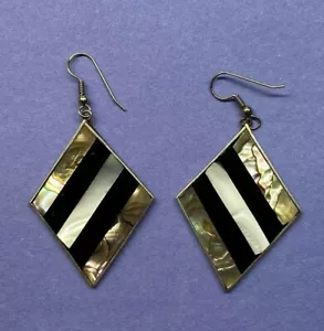 Vintage diamantförmige Ohrringe mit Faux MOP Tropfen baumeln durchbohrt Hakenverschluss - Bild 1 von 3