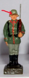 Lineol German Soldier #2 - Picture 1 of 2