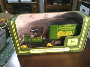 1998 Ertl Collectibles John Deere 1918 Vintage Runabout Tractor Trailer #SH 3 - Picture 1 of 7