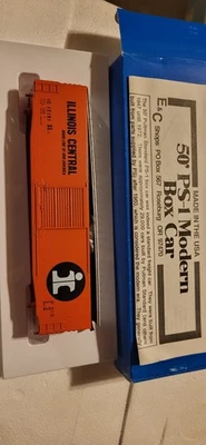 E&C 50' PS-1 Modern Illinos Central Box Car Kit - Image 1 of 4