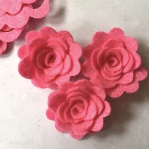 Kleine Filzrosen, Filzstanzrosen Rosenblüten, 3D Rosen - Bild 1 von 9