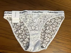 Slip bikini Calvin Klein taglia (X-SMALL) CAROSELLO PIZZO NUOVO CON ETICHETTE QD3860-020 - Foto 1 di 4