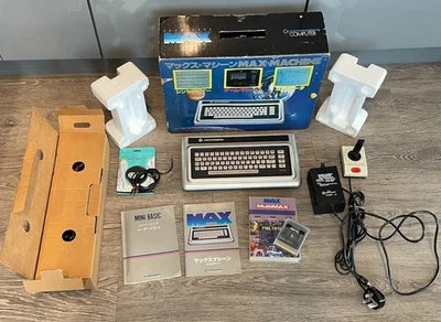 Macchina Commodore MAX, in scatola, alimentatore UK, joystick, mod composito, ogni gioco MAX! - Immagine 1 di 4
