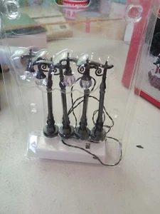 4 Christmas Village Street lamps/lights - Picture 1 of 4