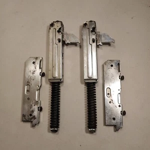WB10T10081 WB10T10082 GE Range Türscharnier und Empfänger Set kostenloser Versand - Bild 1 von 2