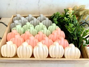 10 Pumpkin Soaps: bulk party favors, Baby Shower favors, Fall favors, Wedding - Picture 1 of 3