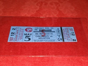 VINTAGE FULL TICKET CINCINNATI REDS VS HOUSTON ASTROS  MAY 5 1982 - Picture 1 of 2