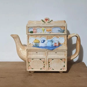 Vintage Ceramic Novelty Dressing Table Minature Furniture TEAPOT - Picture 1 of 4