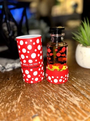 Louis Vuitton Spell On You V.2 Eau de Parfum 3,4 OZ 100 ml Perfume para mujer Foto 1 de 2