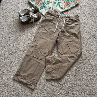 Casual Neutral Horny Toad Women’s Tan Pants with front and back pockets size 8 - Image 1 of 4