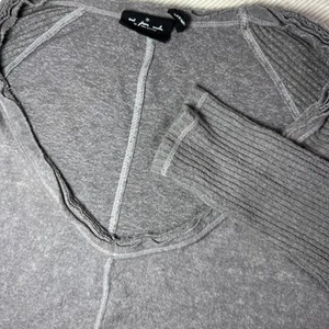 Urban Outfitters Out From Under Women's Small Long Sleeve V- Neck Crop Top Soft! - Picture 1 of 8