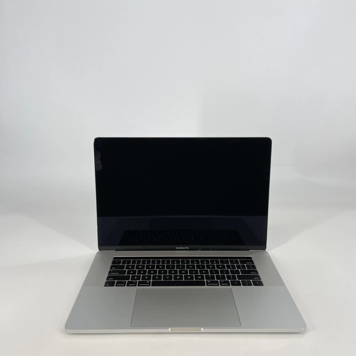Apple MacBook Pro Intel Core i7 7th Gen. 1TB Hard Drive Laptops