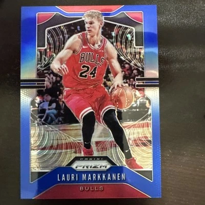 Panini Prizm Lauri Markkanen Prizms Blue 2019-20/199 #63 Bulls Foto 1 de 3