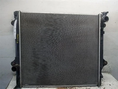 Radiator Fits 07-14 FJ CRUISER 980210 - Image 1 of 4