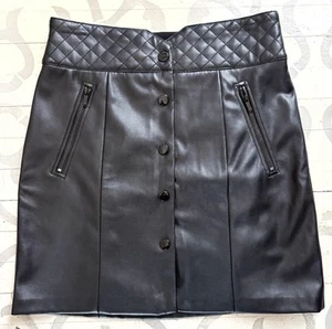 Carmen Marc Valvo Skirt Women's Size 4 Black Quilted Faux Leather Mini Biker - Picture 1 of 5