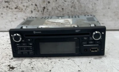 AUTORADIO MP3 PER DACIA Sandero 1° Serie 281155052R (08>12) - Immagine 1 di 4