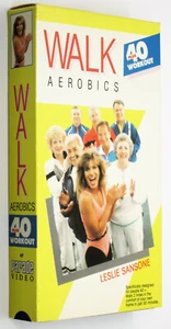 WALK AEROBICS 40 PLUS WORKOUT VHS Leslie Sansone 2 Mile 30 Minute In Home Video - Foto 1 di 3