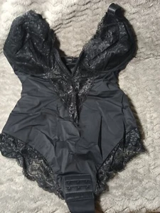 Lace Shapewear Bodysuit for Women V-Neck Tummy Control Thong Black Large - Picture 1 of 10