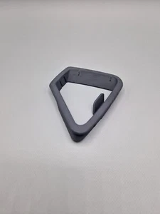 Mercedes W124 C124 Rosette Cover Belt Outlet Right Belt Giver Cover - Picture 1 of 4