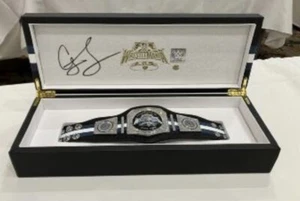Wrestlemania 40 VIP Mini Belt Signed By Cody Rhodes - Picture 1 of 2