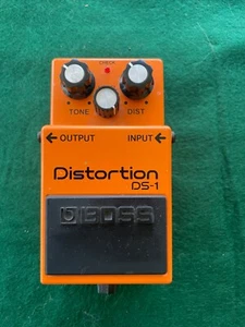 BOSS DS-1 Distortion Pedal - Picture 1 of 4