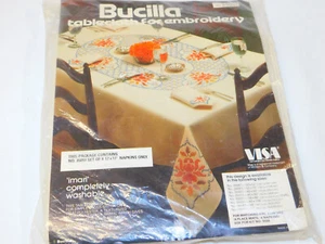 Vintage BUCILLA Stamped for Cross Stitch Embroidery 4 Dinner NAPKINS IMARI - Picture 1 of 4