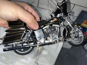 Franklin Mint HARLEY DAVIDSON 1976 ELECTRA GLIDE FMPM Windshield Broken - Picture 1 of 11
