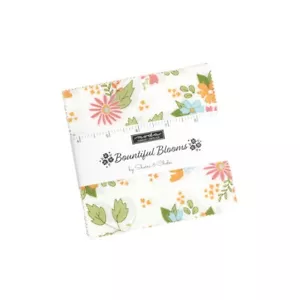 MODA Bountiful Blooms by Sherri and Chelsi Charm Pack 37660PP - Bild 1 von 3