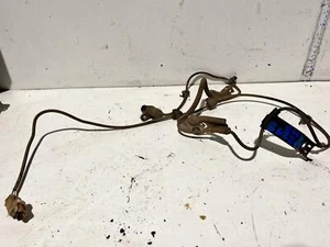 Toyota HILUX ABS Sensor KUN26 Right Front 03/05-08/15 - Picture 1 of 2
