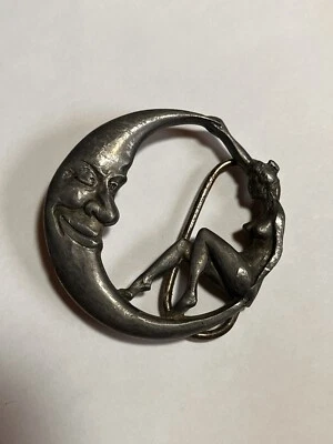 1986 Vintage Lua Piscante Mulher Nua Fivela de Cinto Bergamota Bronze Funciona D-45 EUA - Imagem 1 de 4