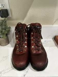 Vasque VTG Gore-Tex 7535 Men's Mountaineering Hiking Boots Size 10.5 Wide Italy - Picture 1 of 6