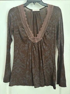 Testament~ Long Sleeve Burnout Top~ Lacey V Neck~Brown/grey Print~M - Picture 1 of 9