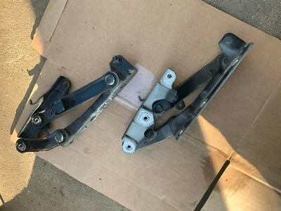 2005 MERCEDES- BENZ E500 FRONT LEFT / RIGHT HOOD HINGE HINGES SET PAIR OEM - Image 1 of 4