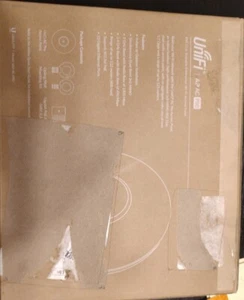 Ubiquiti Networks UAP-AC-LR- Pro- 1000Mbps Access Point - Picture 1 of 4