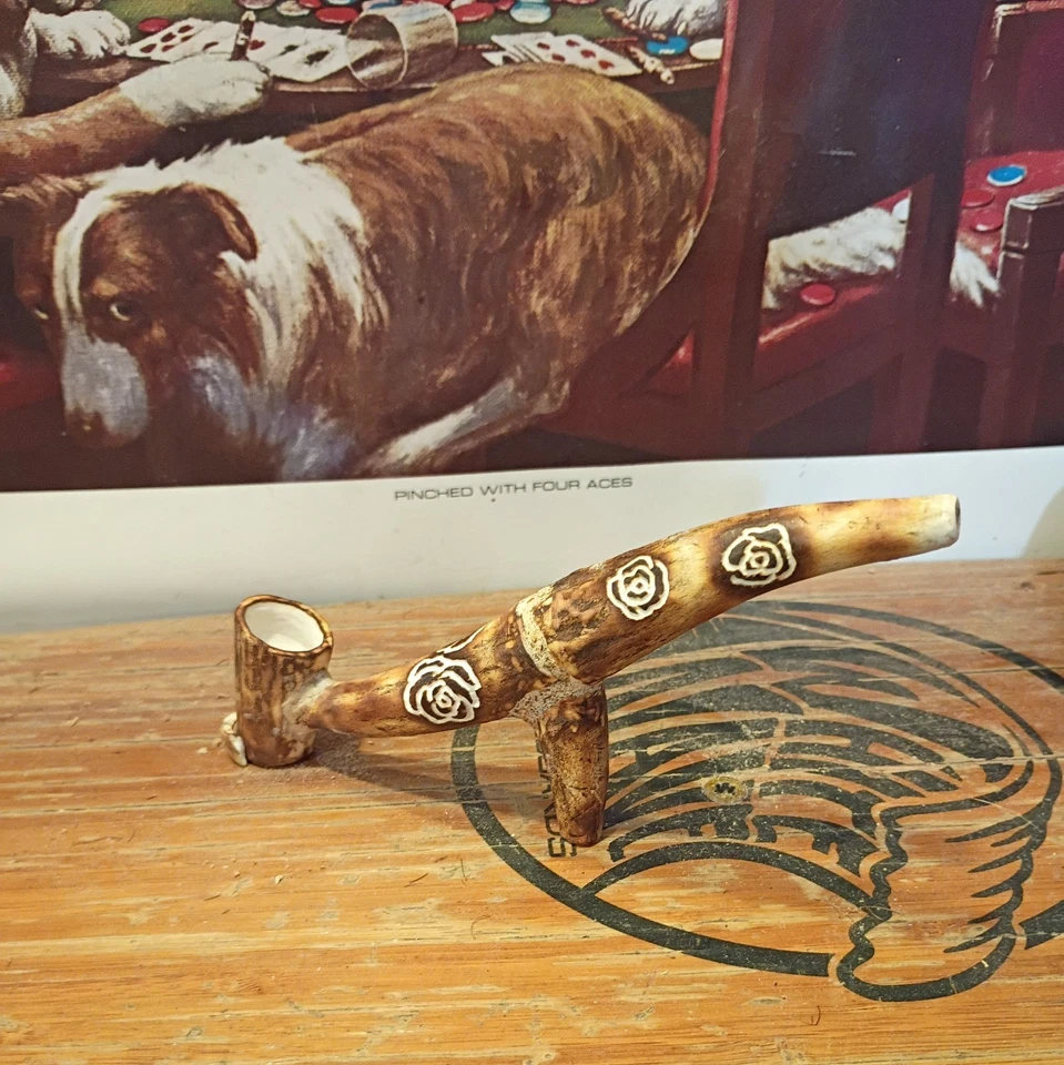 deer antler pipe - Image 1 of 4