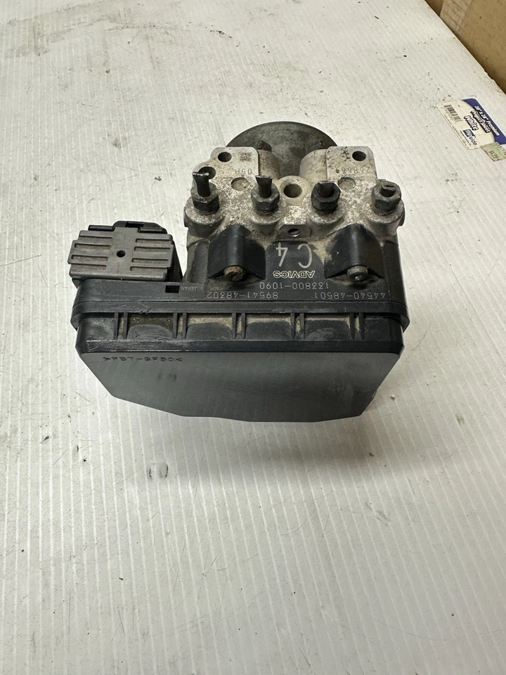 Módulo de control de bomba ABS LEXUS RX350 2013 OEM 44540-48501 89541-48302 S14 Foto 1 de 4