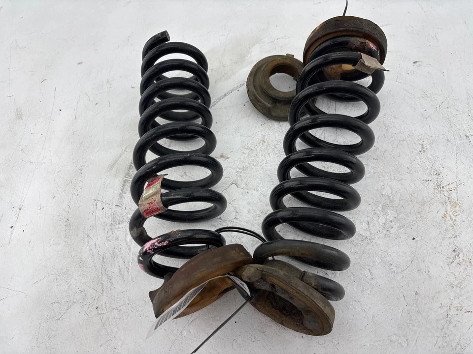 2015-2018 Cadillac ATS AWD Rear Right & Left Coil Springs OEM - Image 1 of 4