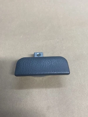 Отсек для ручки замка защелки перчаточного ящика Honda Civic 1996-2000 годов выпуска - Изображение 1 из 4