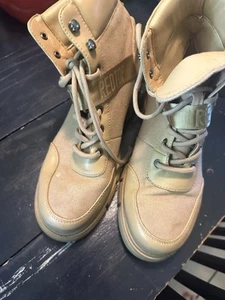 Women’s Size 8 REDTOP Beige Combat Boots With Ankle Lace Up And Buckle - Picture 1 of 4
