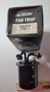 Fuel Filter Beck/Arnley 043-0979 OEM 21101 GF663 - Picture 1 of 8