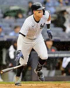8x10 Photo AARON JUDGE New York Yankees All-Star MVP Bronx Bombers Home Run HR - Picture 1 of 1