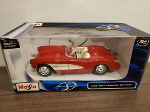 1957 CHEVROLET CORVETTE Red MAISTO SPECIAL EDITION 1:24 DIECAST - Picture 1 of 8