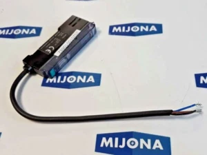 Sensor de fibra óptica KEYENCE FS V11P 12-24 VDC CLASE 2 - Imagen 1 de 7