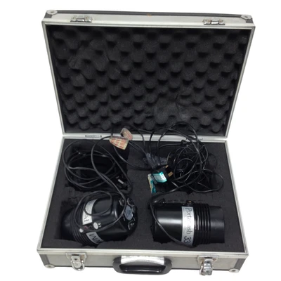Portaflash 336VM Studio Lighting Kit with Case and Cables Bundle Pre-Owned Used  - Image 1 of 4