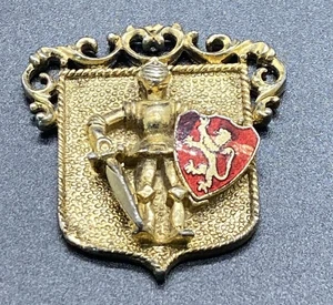 Knight Armor Lion Shield Axe Coat Of Arms Warrior Pendant Vintage Gold Tone - Picture 1 of 4