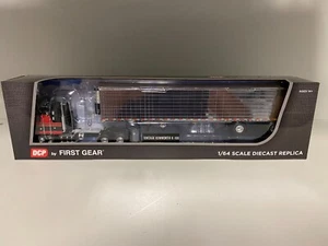 DCP 1/64 60-1556 RED & BLACK KENWORTH K100 AERODYNE LONG FRAME W/MATCHING REEFER - Picture 1 of 6