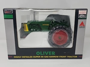 1/16 Oliver Super 66 Gas Tractor With Narrow Front - Picture 1 of 4